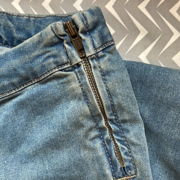 Free People Stretchy Semi Flare Slit Bottom Jeggings Side Zip W 29 NWOT - Picture 6 of 14